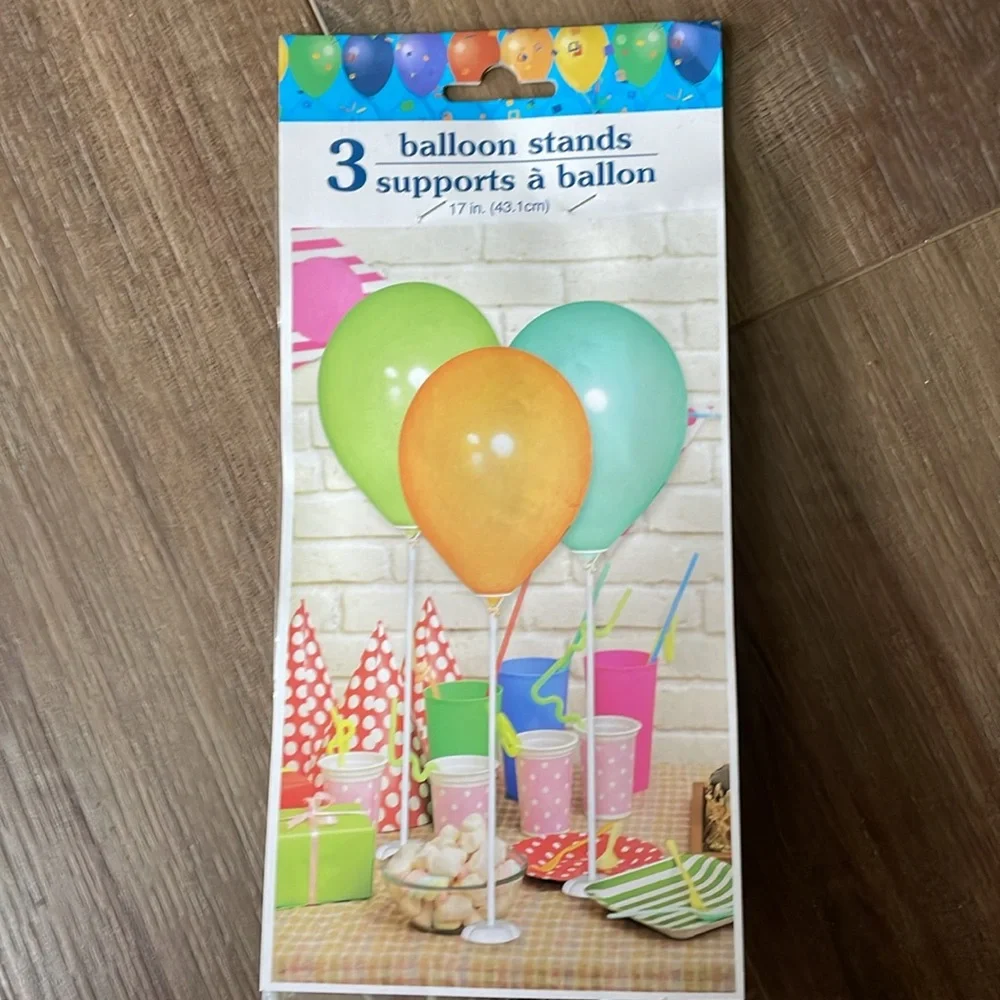 3 Balloon Stands